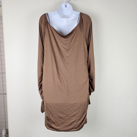 Fashion Nova Ruched Long Sleeve Mini Dress Mocha Brown 1X - Picture 4 of 10